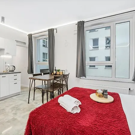 Lumina Apart Near Moniuszko Park Hotel *