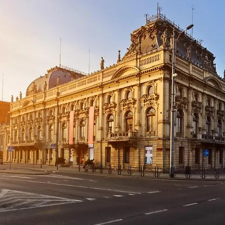 Lumina Apart Near Moniuszko Park Hotel *