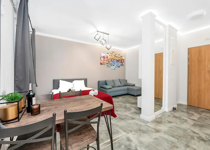 Lumina Apart Near Moniuszko Park وودج