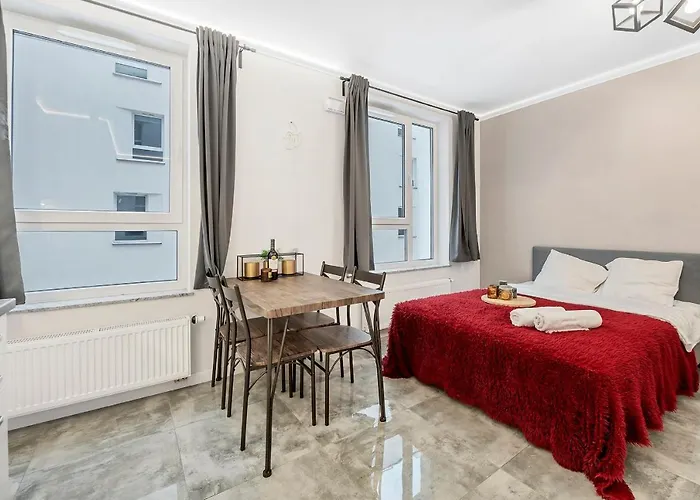 Lumina Apart Near Moniuszko Park Hotel