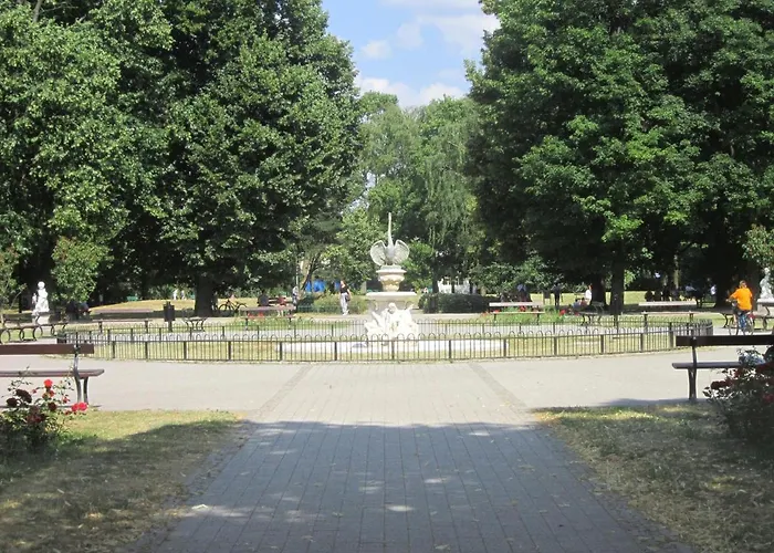 Lumina Apart Near Moniuszko Park Hotel *