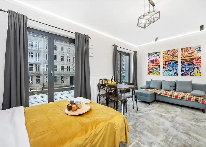 فندق Lumina Apart Near Moniuszko Park وودج